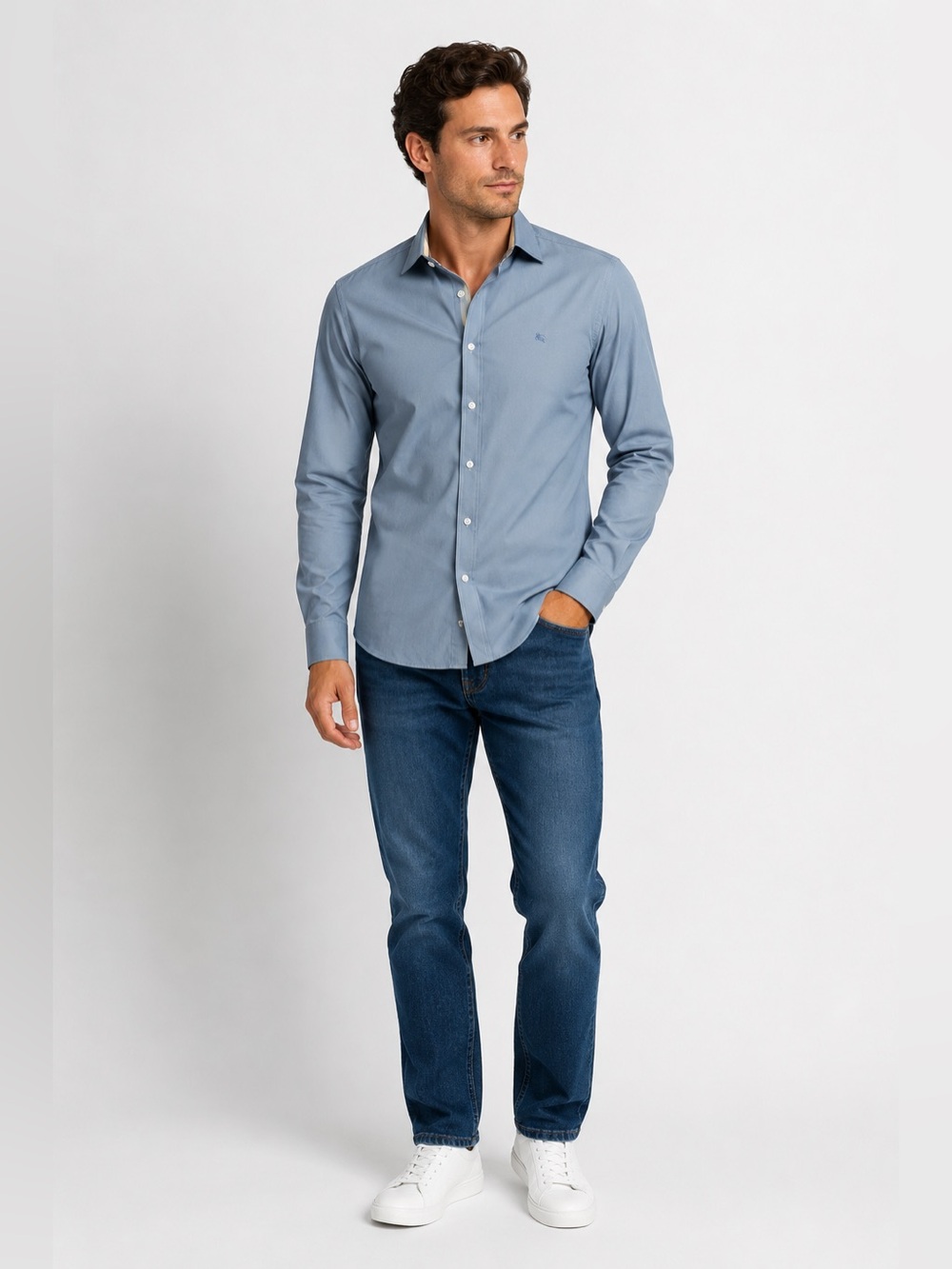 Burberry Brit Cotton Dress Shirt. Men’s Medium. Blue/tan. Plaid trim on sleeves.